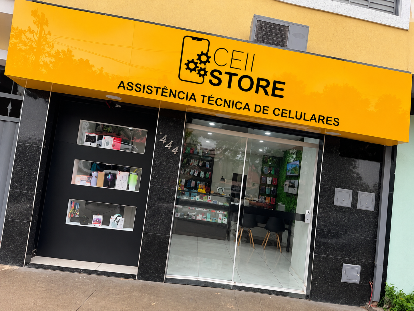 Fachada da Cell Store